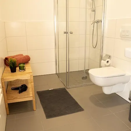 Full House - Citystyle - Netflix, Wifi Inkl Apartment